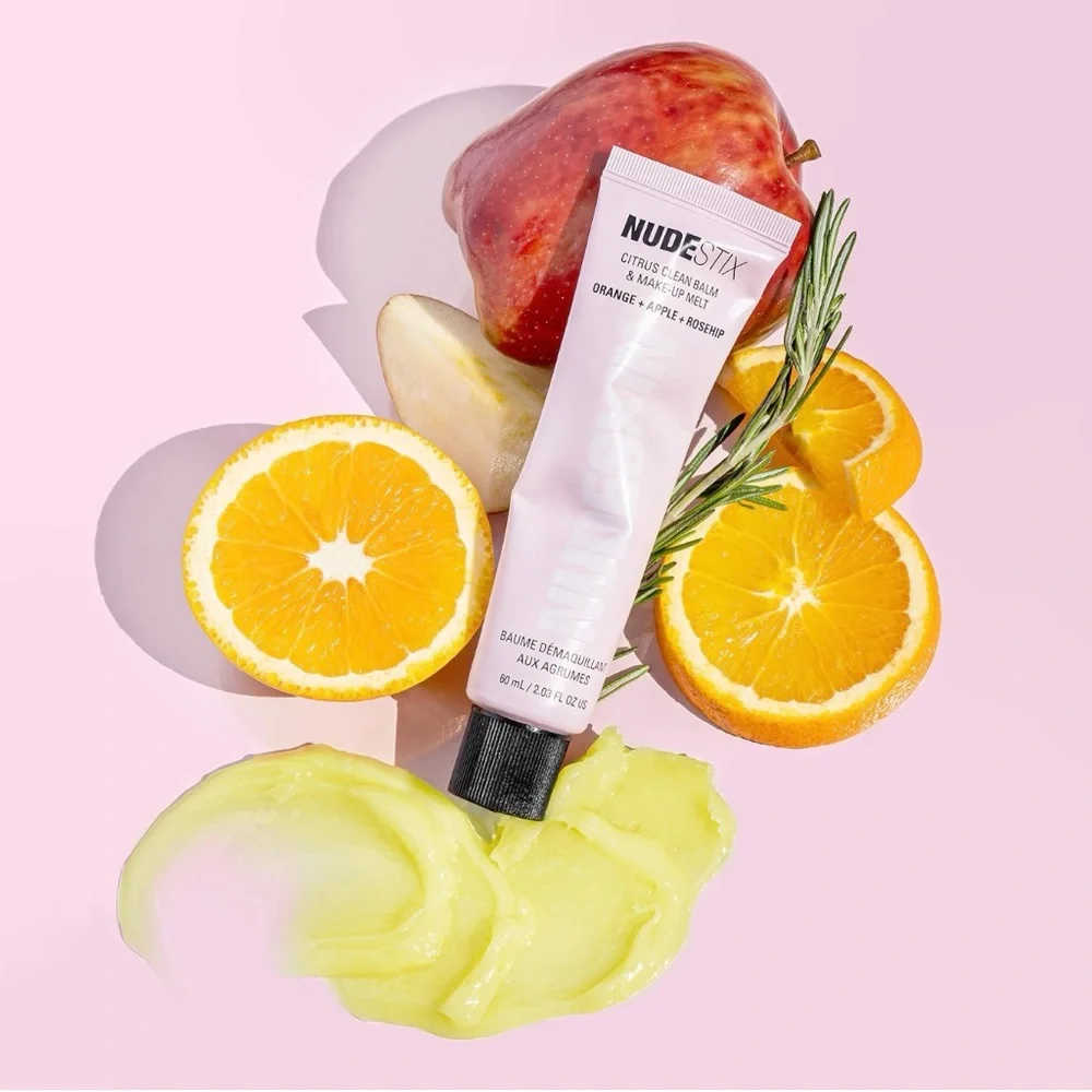 🎊 $7 Two NUDESTIX Citrus Clean Balm & Make-Up Melts